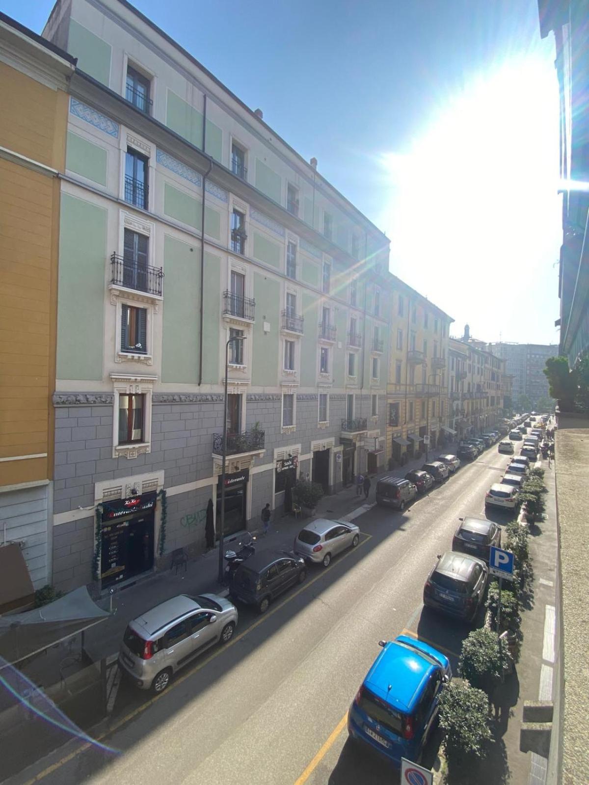 Ferienwohnung Lux Fara Mailand Exterior foto